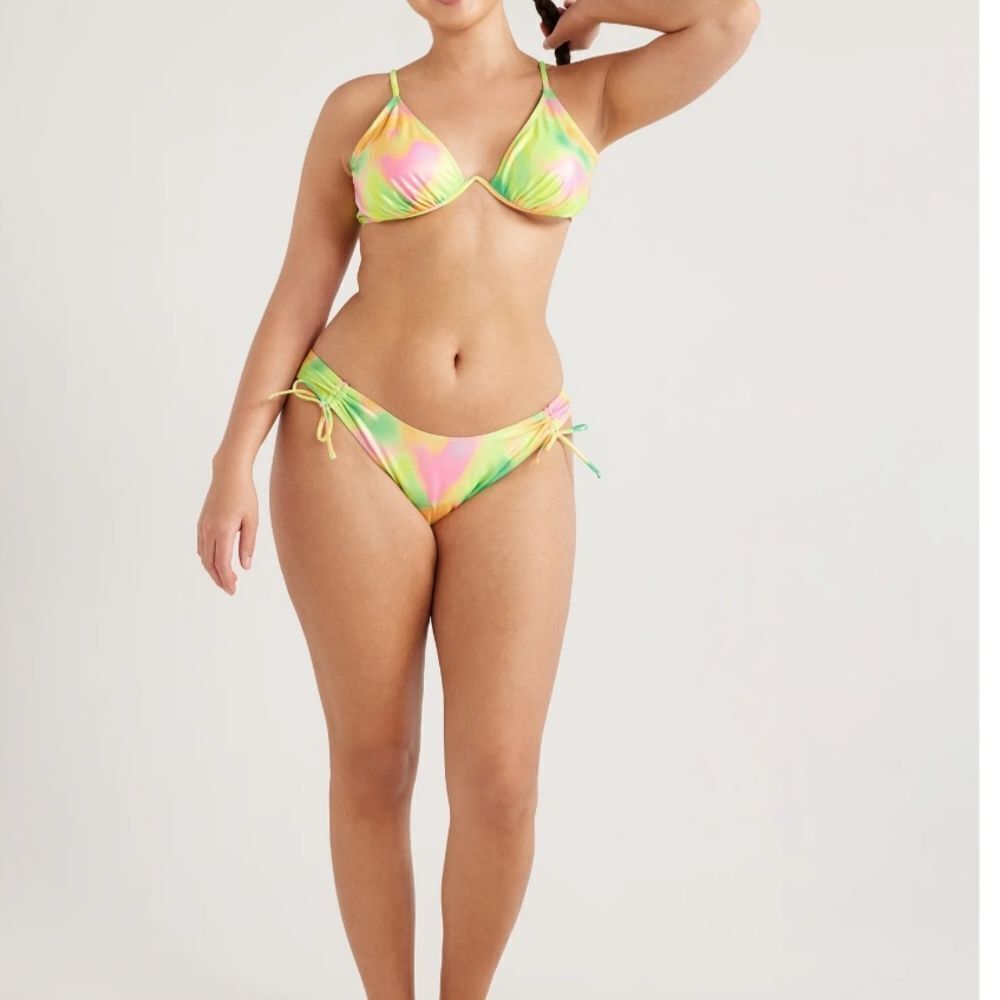 NEW! No Boundaries 2 PC Bikini Vibrant Tie-Dye Mix Match Size Top  L Bottom  XL